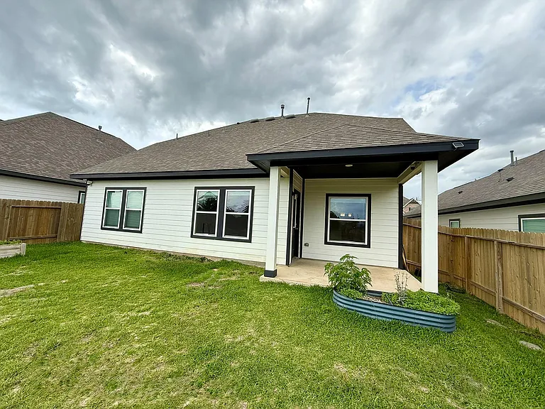 11707 Eclipse Dr — Photo 40