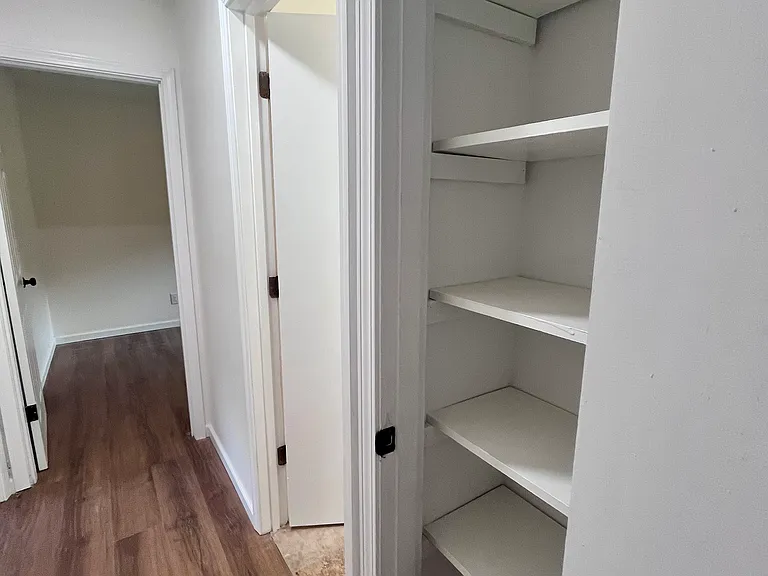147 Beech St — Photo 8