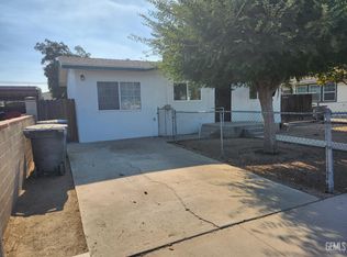 527 Jefferson St, Delano, CA 93215
