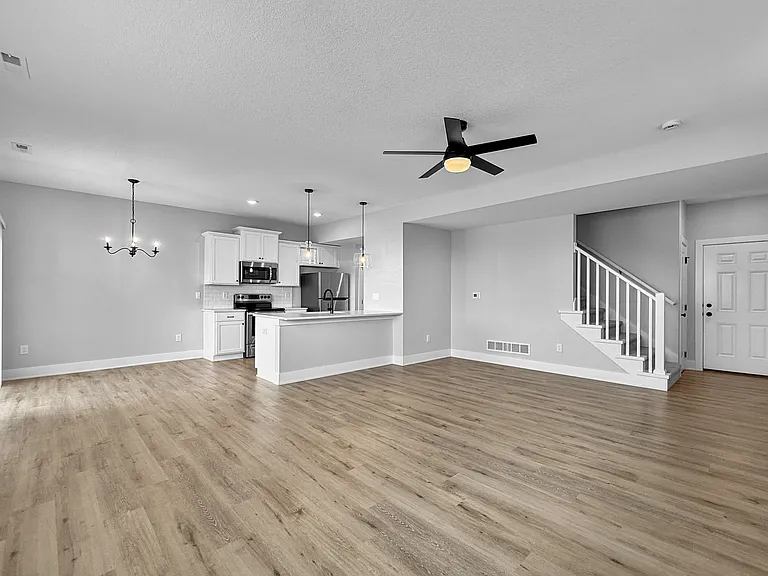 Van Meter Townhomes — Photo 13