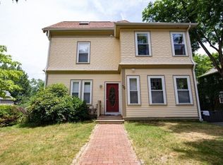 72 Ripley St #72, Newton Center, MA 02459