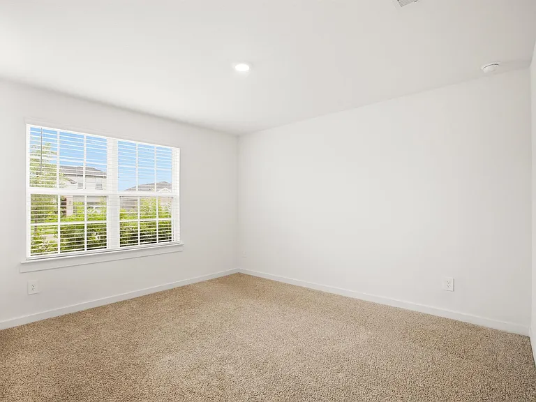 30615 Skye Villa Ln — Photo 6