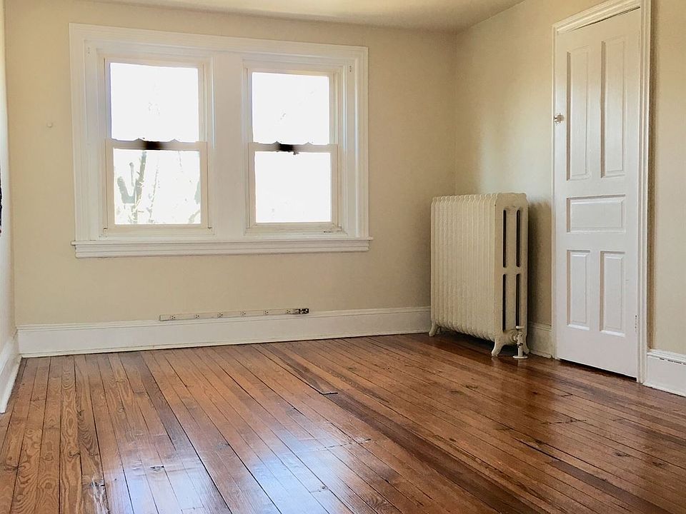 Top level bedroom