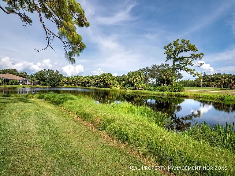 8737 Pebble Creek Ln — Photo 44