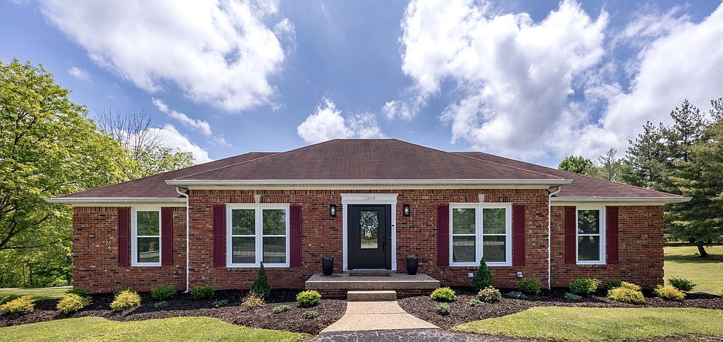 3300 Shallow Cove Ct - Property Image