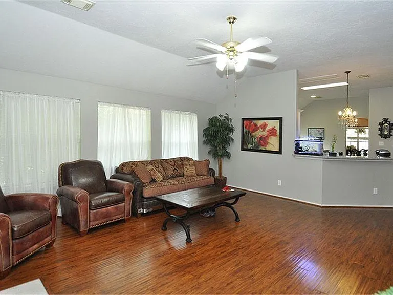 7406 Cheeca Lodge Ln — Photo 8