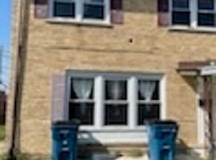 632 S Iowa Ave, Addison, IL 60101