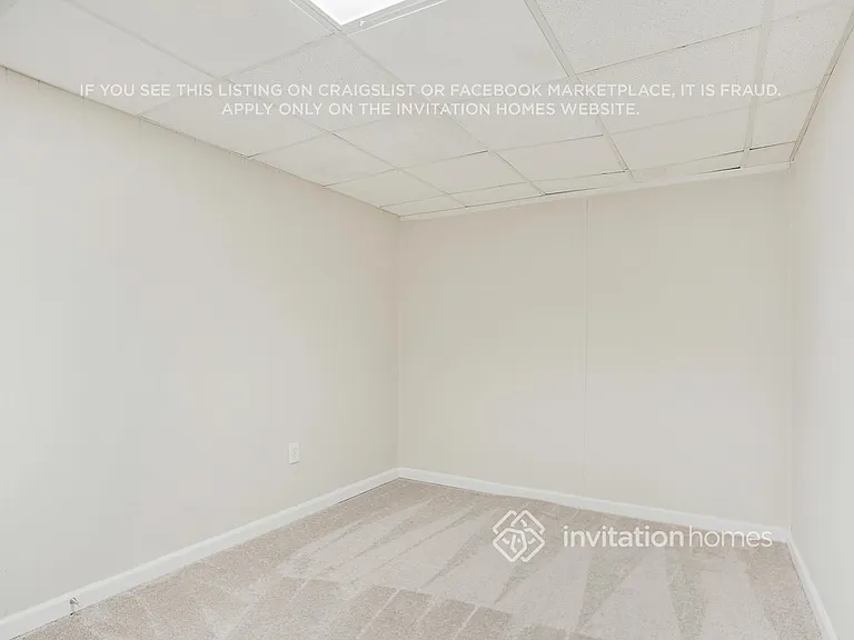 5670 Orly Ter — Photo 17