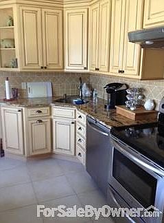 3rd image of 207 Center Ln