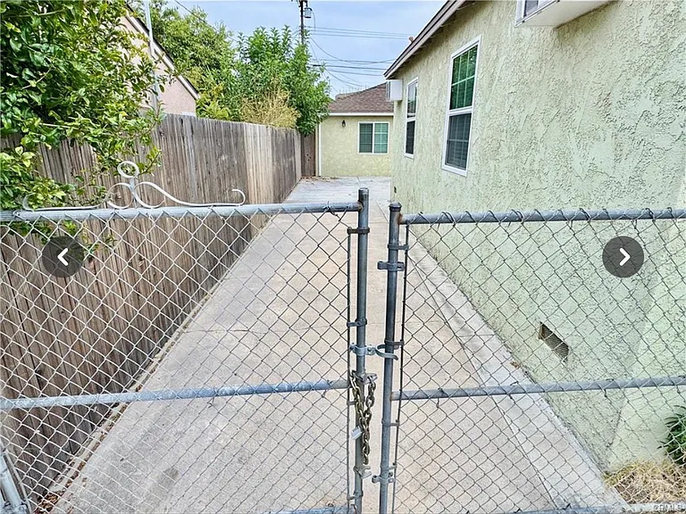 Alburtis Ave — Photo 8