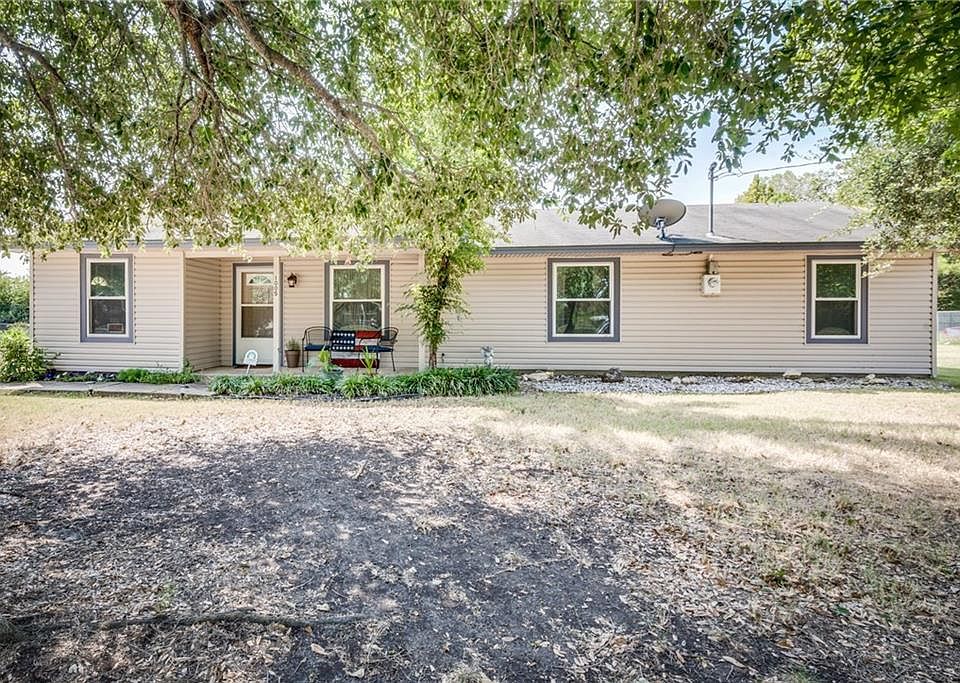 1st image of 1005 Eastridge Cir