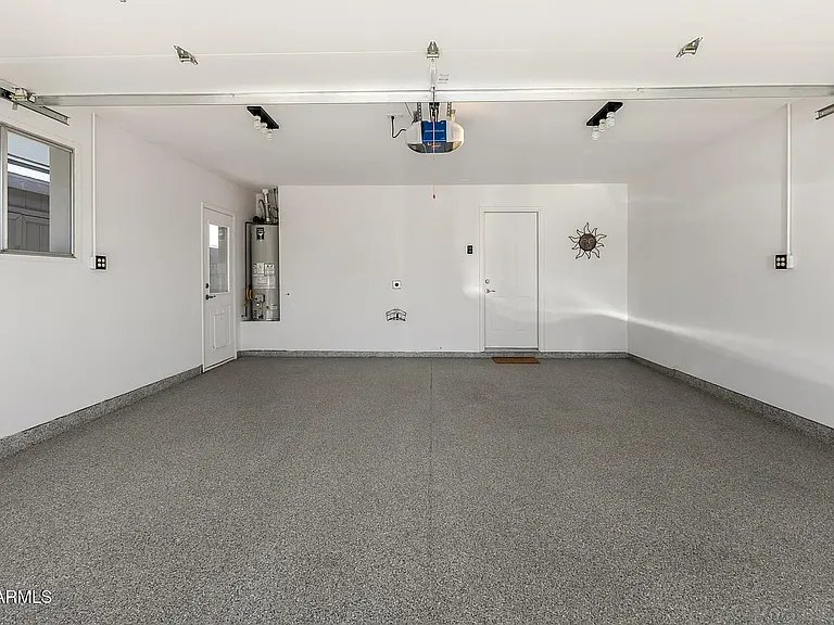 644 E La Jolla Dr — Photo 30
