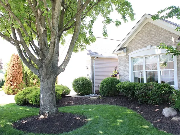 3348 Stratford Grn, Uniontown, OH 44685