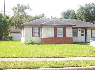 10718 Buffum St, Houston, TX 77051