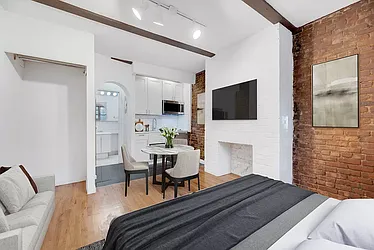 Rented by REAL New York