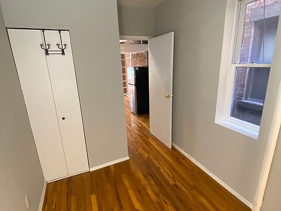4th image of 317 E 73rd St APT 4FW