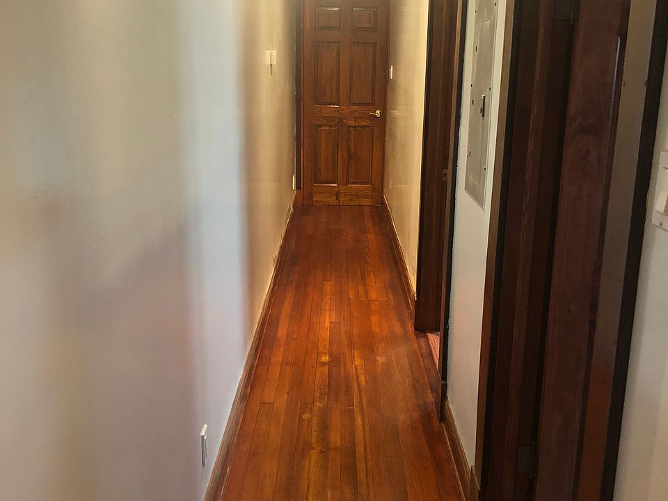 1st image of 4730 Banks St #4730A