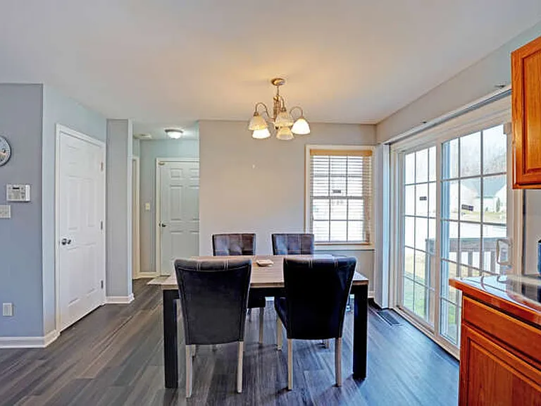 110 Fox Dale Rd — Photo 34