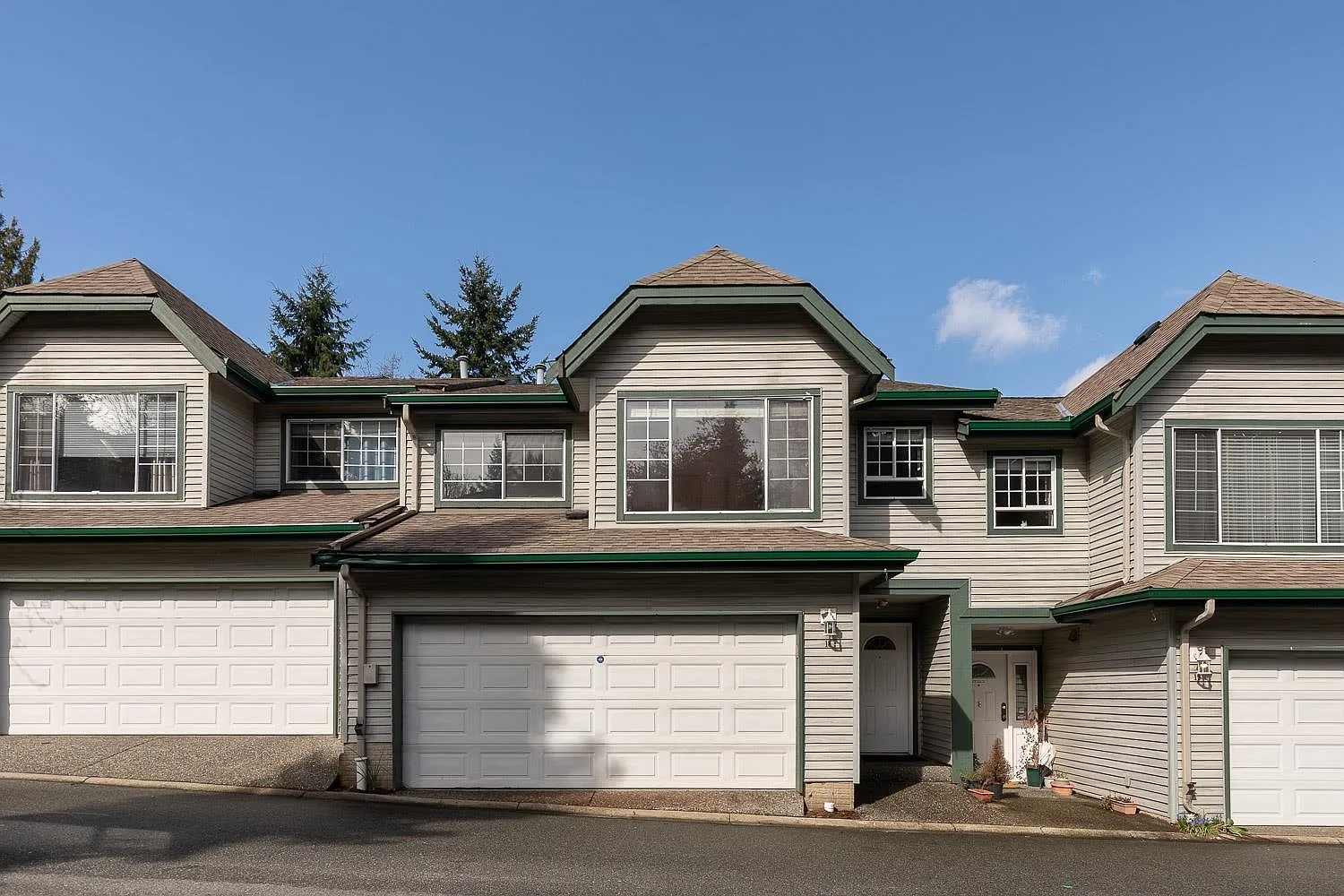 7465 Mulberry Pl #18 photo 1