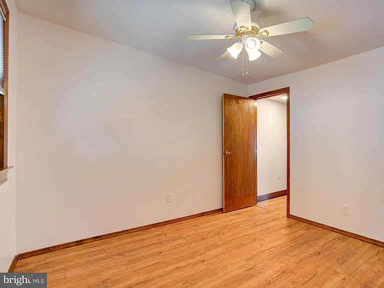 2250 Ritter St — Photo 15