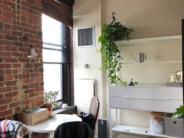 1615 Q St NW #1010 — Photo 9