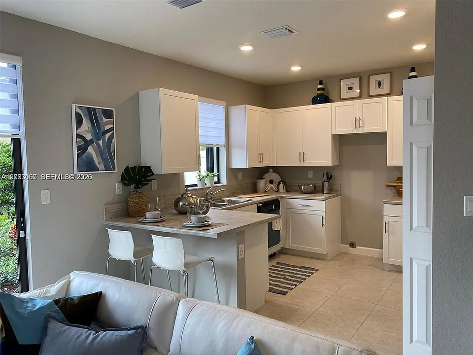 3470 W 106th Ter #3470