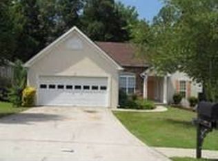 125 Kent Dr, Fayetteville, GA 30214