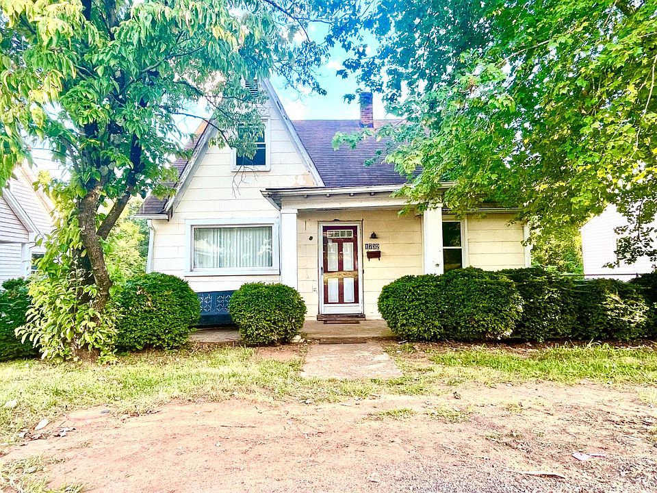 1st image of 1732 Otey St
