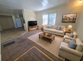 800 Highway 3 S, League City, TX 77573
