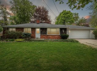 1105 Clyde St, Owosso, MI 48867