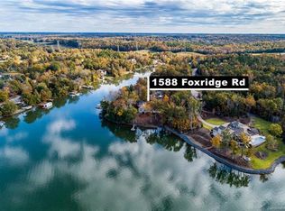 1588 Foxridge Rd, Rock Hill, SC 29732