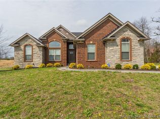 8516 Corydon Ridge Rd, Lanesville, IN 47136