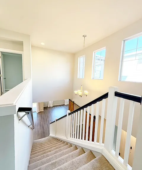 2441 NE Redford St — Photo 51