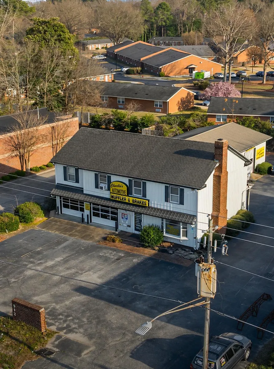 Building Photo - 512 N Berkeley Blvd