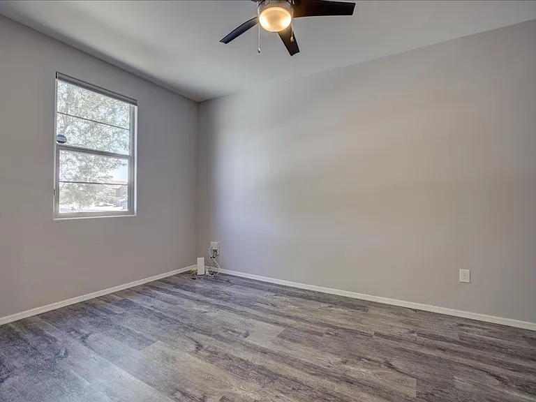 14266 E Hub Dr — Photo 27