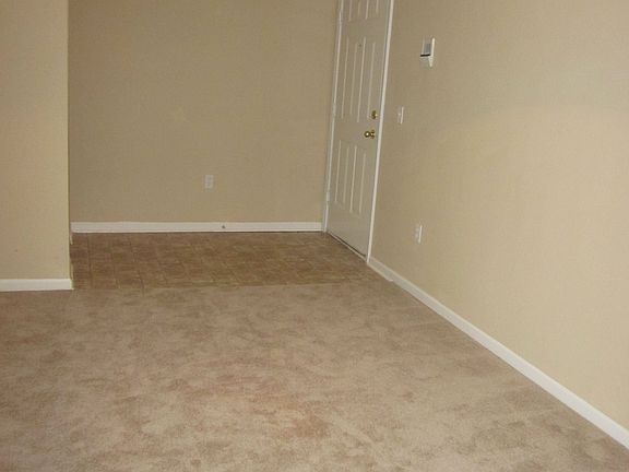 4th image of 1115 N Black River Dr APT 6