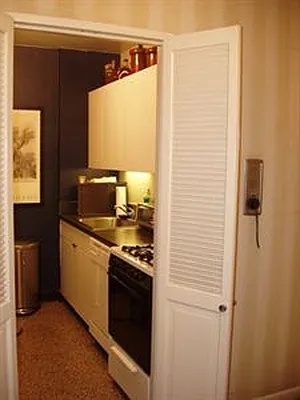 Sold by Douglas Elliman | media 21