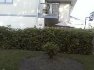 636 Commodore Dr, Plantation, FL 33325