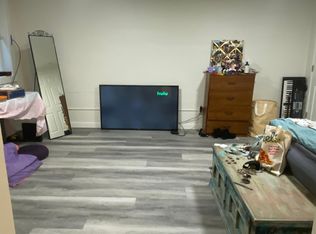 8344 28th Ave NW, Seattle, WA 98117