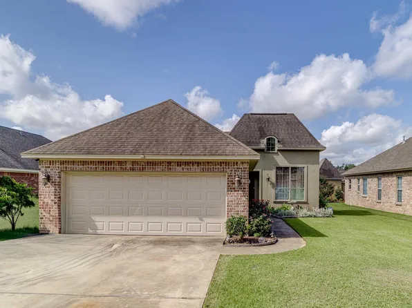 111 Hedge Hill Dr, Calhoun, LA 71225