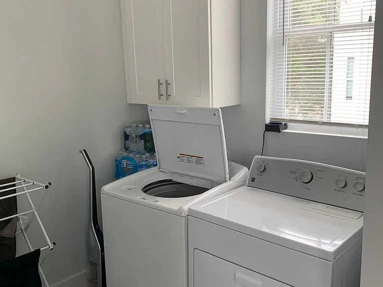 27 Race St #B — Photo 8