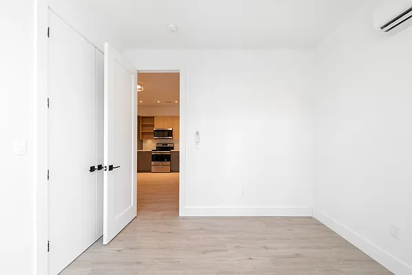 Rented by Joel Scharf, LREB | media 5