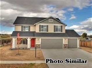 427 W Great Basin Dr, Meridian, ID 83646