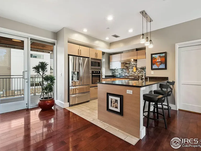 2770 W 22nd Ave — Photo 23