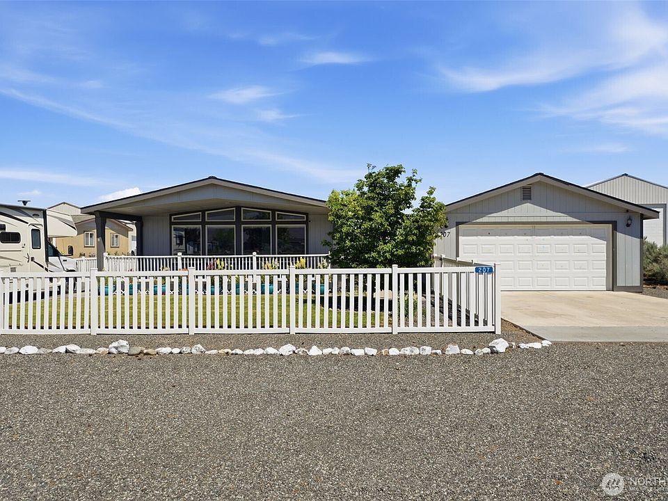 1st image of 207 SW Airport Way