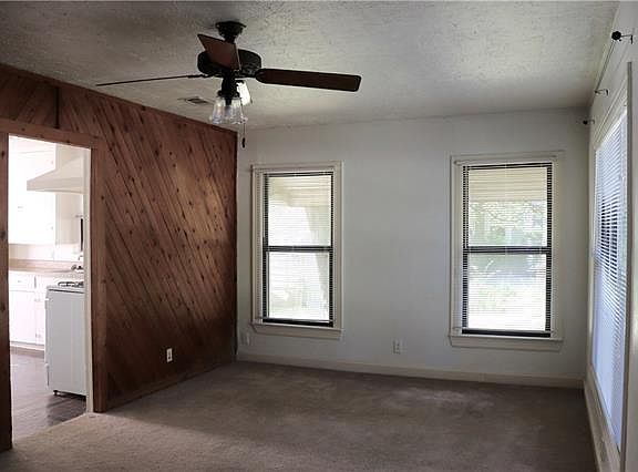 3rd image of 5108 Woodview Ave