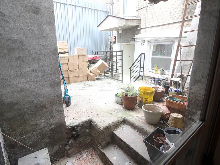 71 Troutman St #1FH — Photo 8
