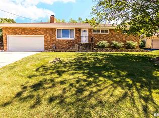 127 Donald Ct, East Peoria, IL 61611