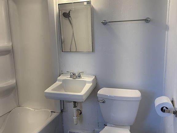 5th image of 5304 Hollis Ave #1