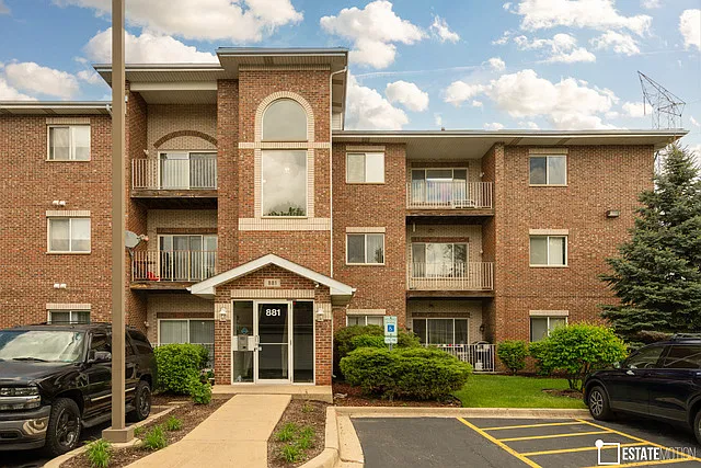 2 bed, 1200 sqft, $2,325 — Photo 1